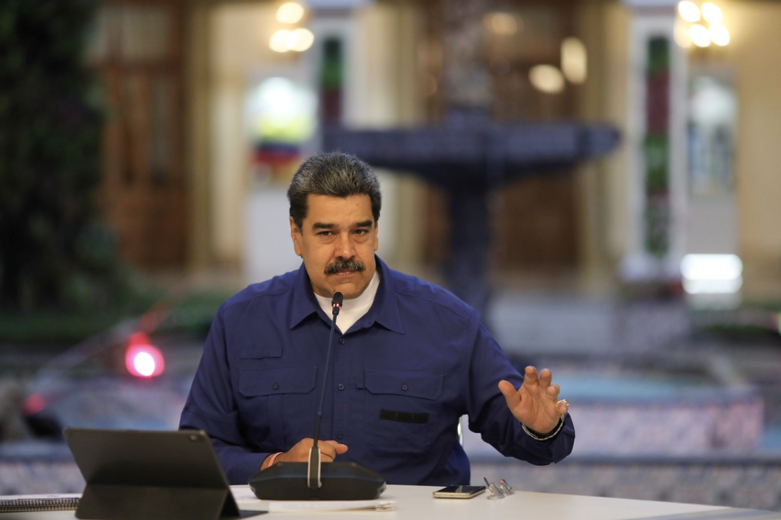 El gobierno venezolano venderá acciones de sus empresas estatales